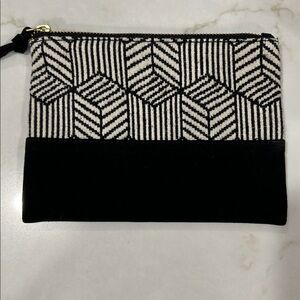 Kina by Bloom & Give Cosmetic Bag,organizer, coin purse, cotton jacquard leather